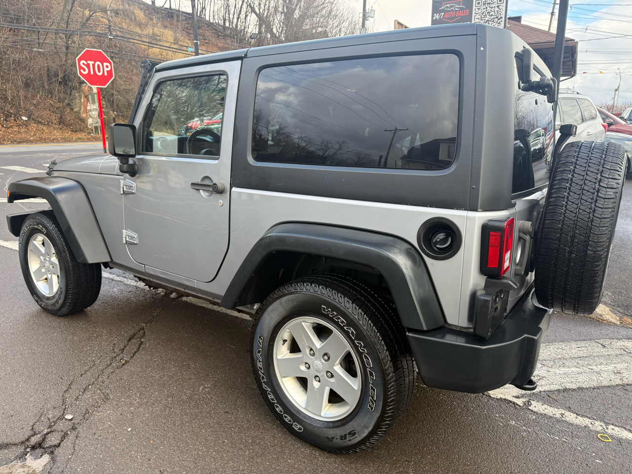 Jeep Wrangler 4WD 2dr Sport 2014