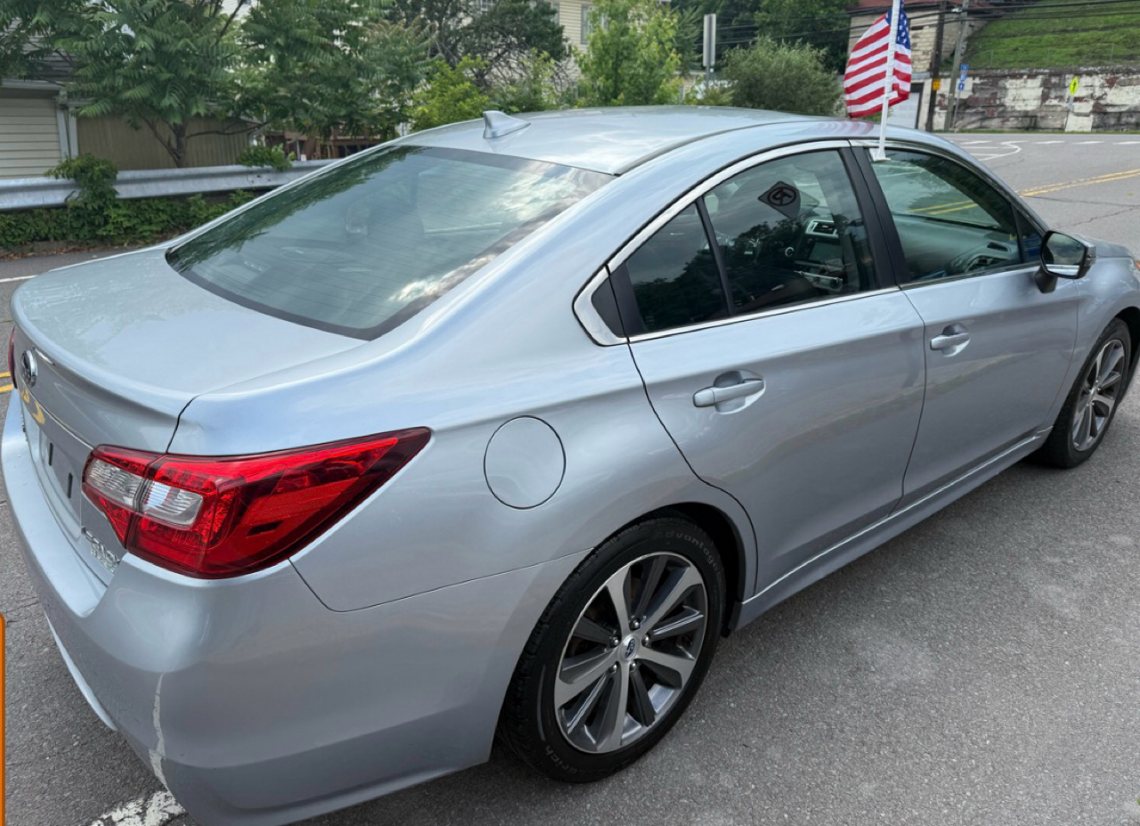 Subaru Legacy 4dr Sdn 2.5i Limited PZEV 2016