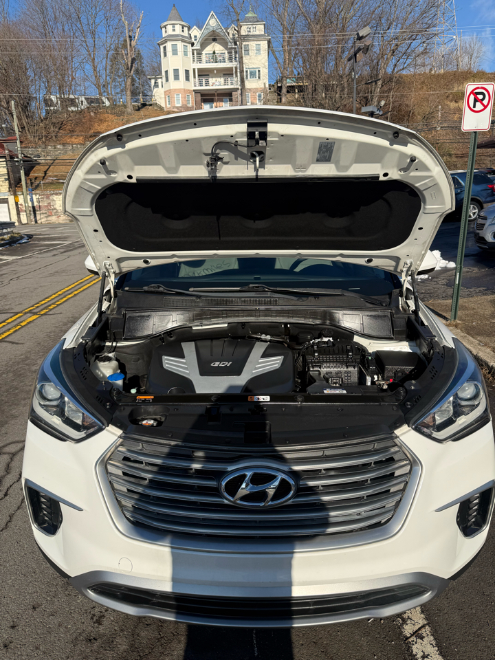 Hyundai Santa Fe SE 3.3L Auto AWD 2017