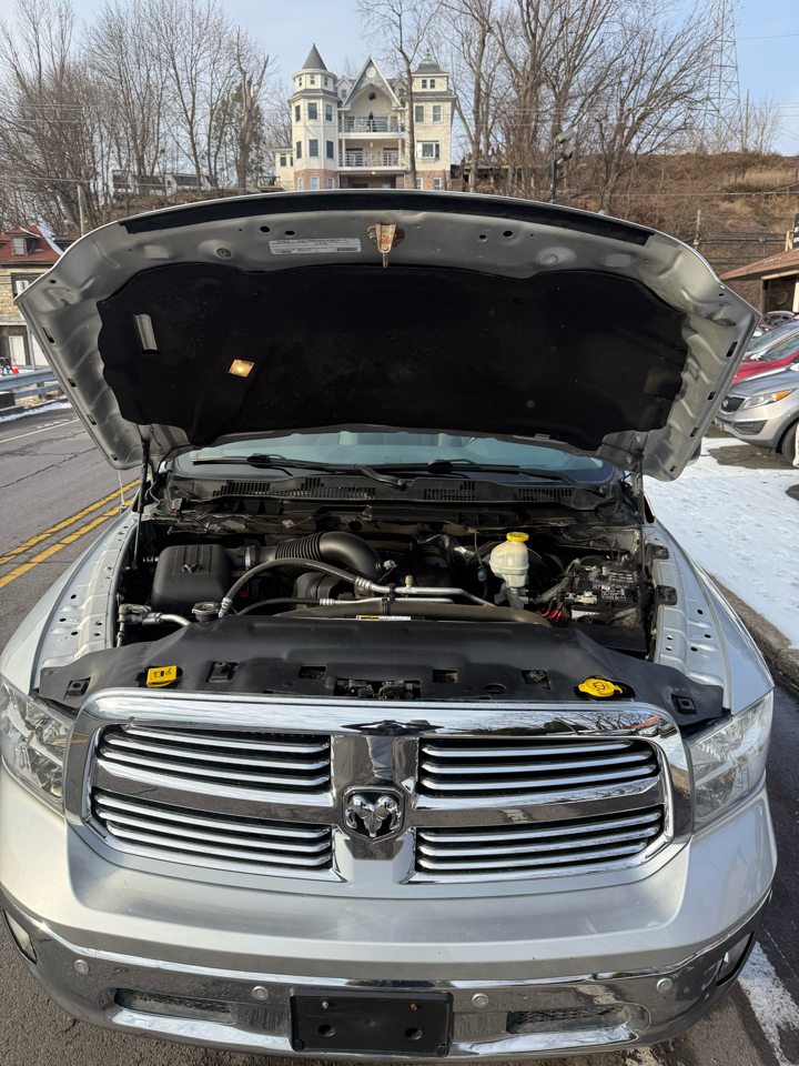 RAM 1500 Big Horn 4x4 Crew Cab 5'7" Box 2017