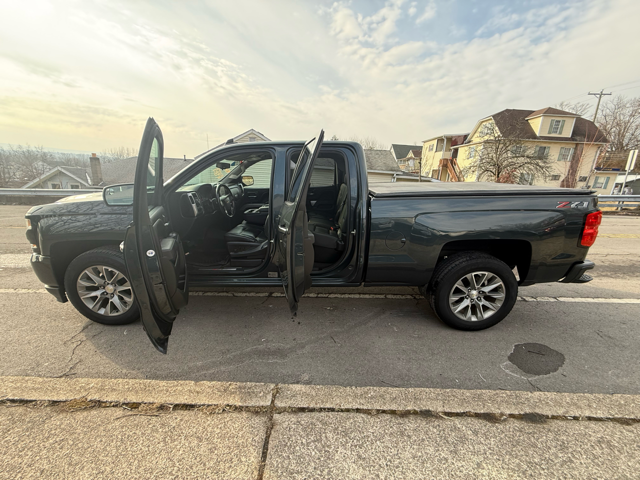 Chevrolet Silverado 1500 4WD Double Cab 143.5" LT w/2LT 2018