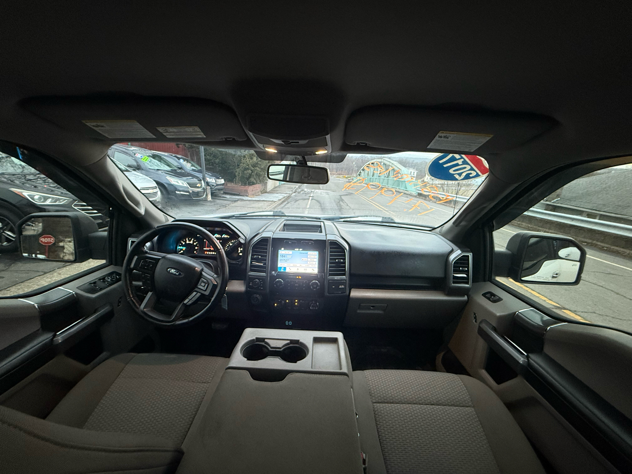 Ford F-150 Lariat 4WD SuperCrew 5.5' Box 2017