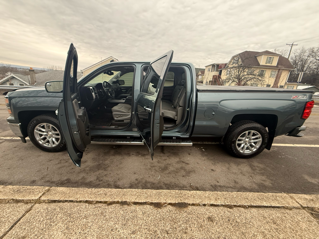 Chevrolet Silverado 1500 4WD Crew Cab 153.0" LTZ w/2LZ 2014