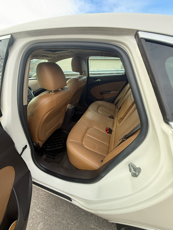 Buick Verano 4dr Sdn Premium Group 2014