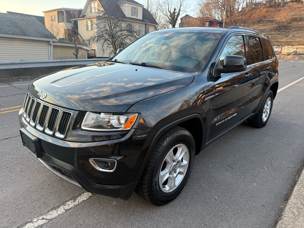 Jeep Grand Cherokee 4WD 4dr Laredo 2014