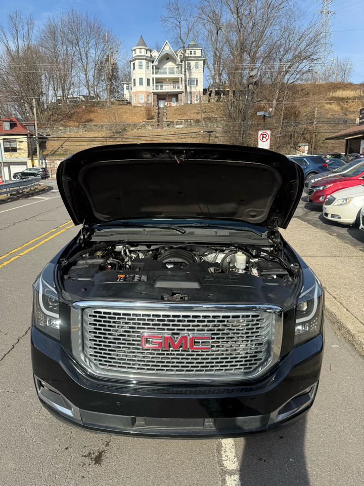 GMC Yukon XL 4WD 4dr Denali 2015