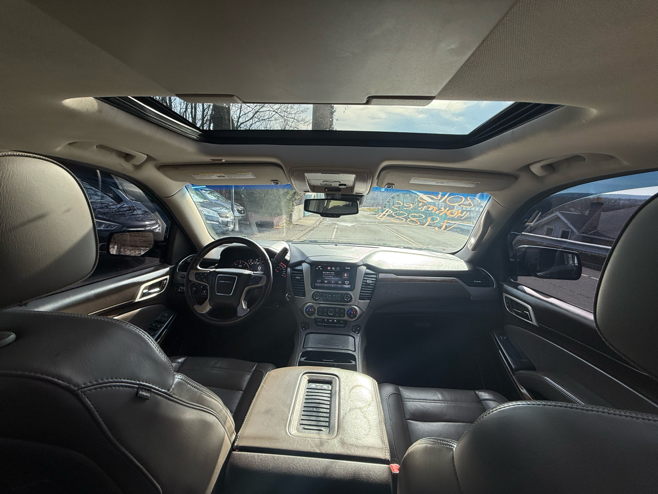 GMC Yukon XL 4WD 4dr Denali 2015