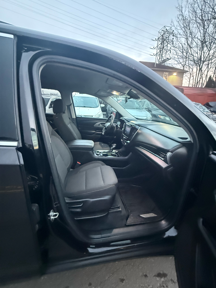 Chevrolet Traverse AWD 4dr LT Cloth w/1LT 2021