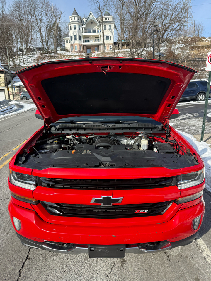 Chevrolet Silverado 1500 4WD Crew Cab 143.5" LT w/2LT 2017