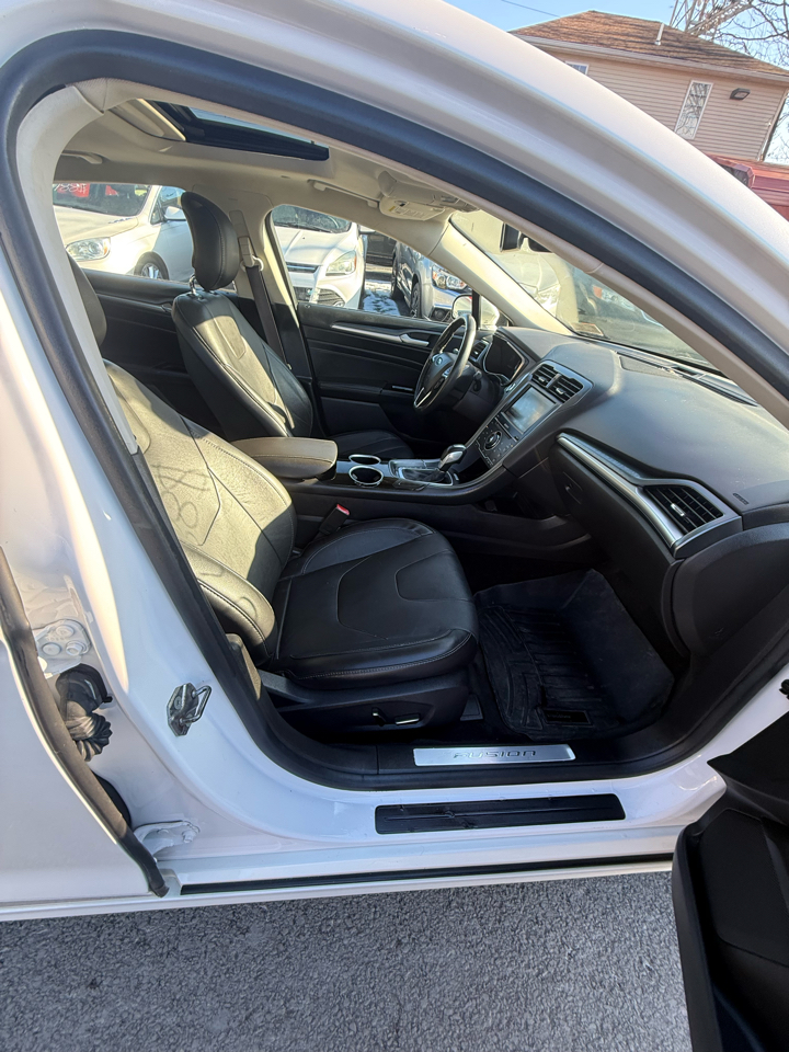 Ford Fusion 4dr Sdn Titanium Hybrid FWD 2013