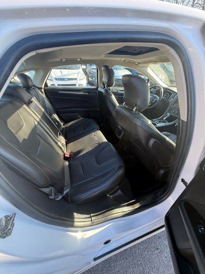 Ford Fusion 4dr Sdn Titanium Hybrid FWD 2013