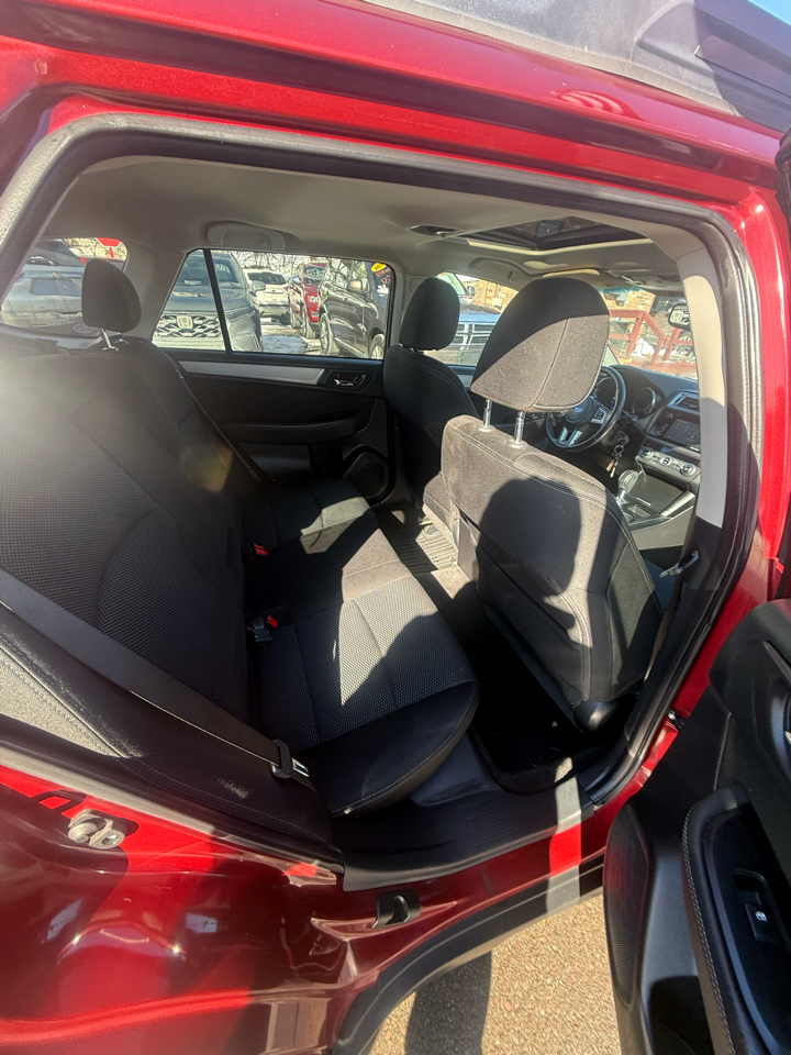 Subaru Outback 4dr Wgn 2.5i Premium PZEV 2015