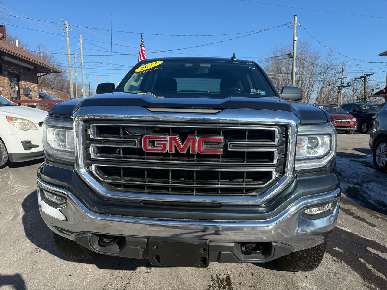 GMC Sierra 1500 4WD Crew Cab 143.5" SLE 2017