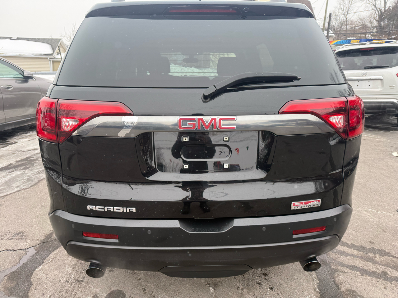 GMC Acadia AWD 4dr SLE w/SLE-2 2017
