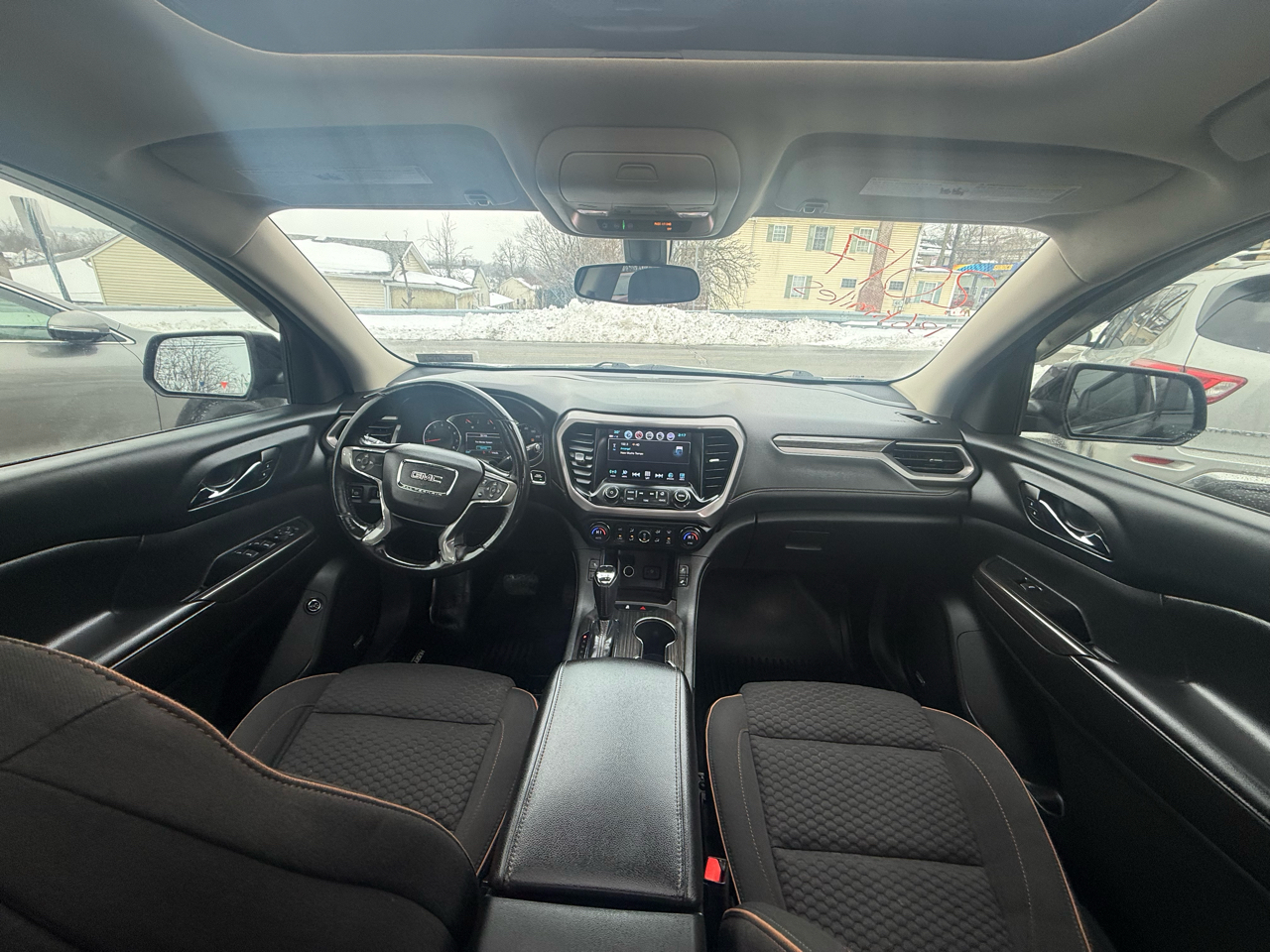 GMC Acadia AWD 4dr SLE w/SLE-2 2017