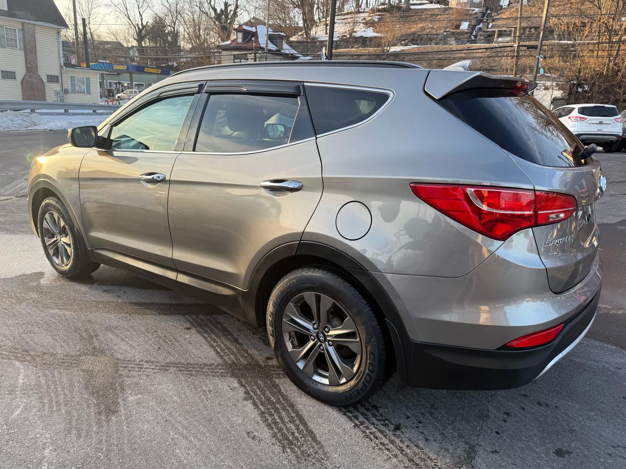 Hyundai Santa Fe FWD 4dr Sport 2013