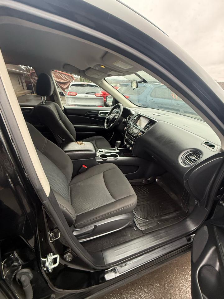 Nissan Pathfinder 4x4 S 2019