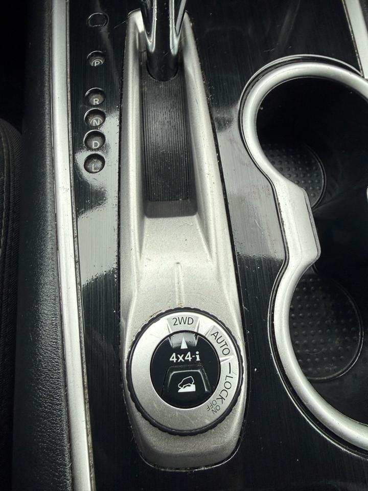 Nissan Pathfinder 4x4 S 2019