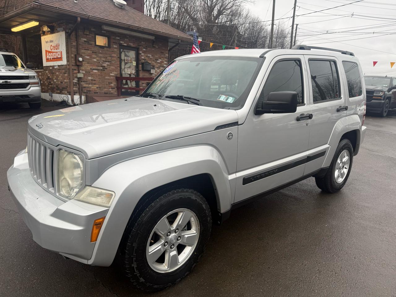 Jeep Liberty 4WD 4dr Sport 2012