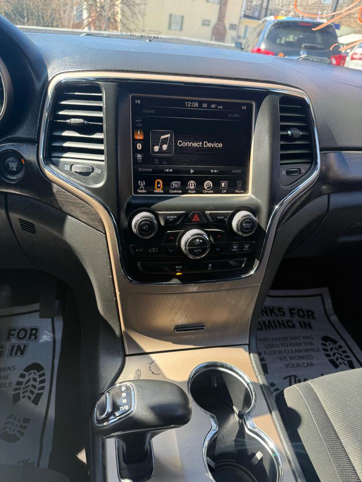 Jeep Grand Cherokee 4WD 4dr Laredo 2014