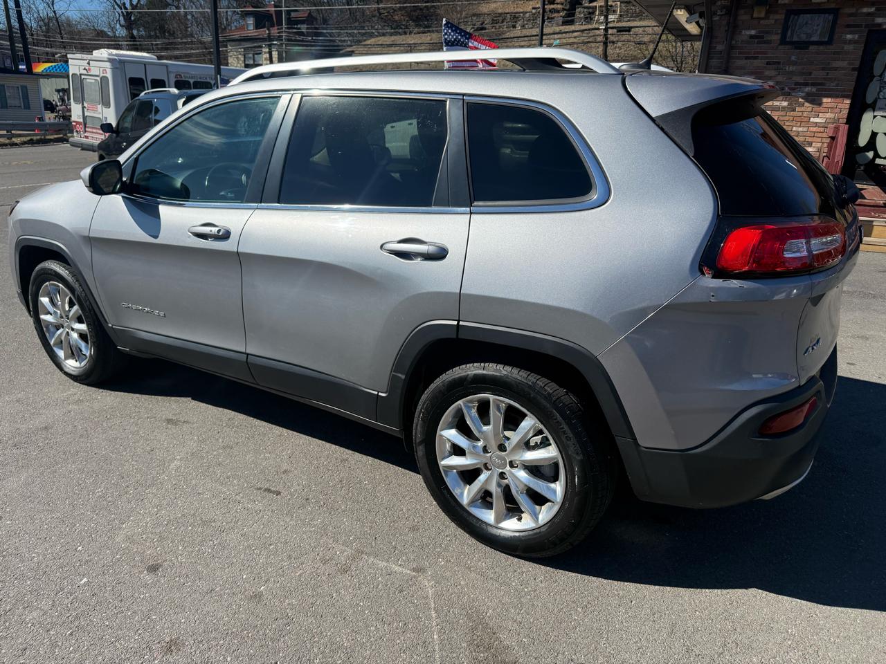 Jeep Cherokee 4WD 4dr Limited 2015