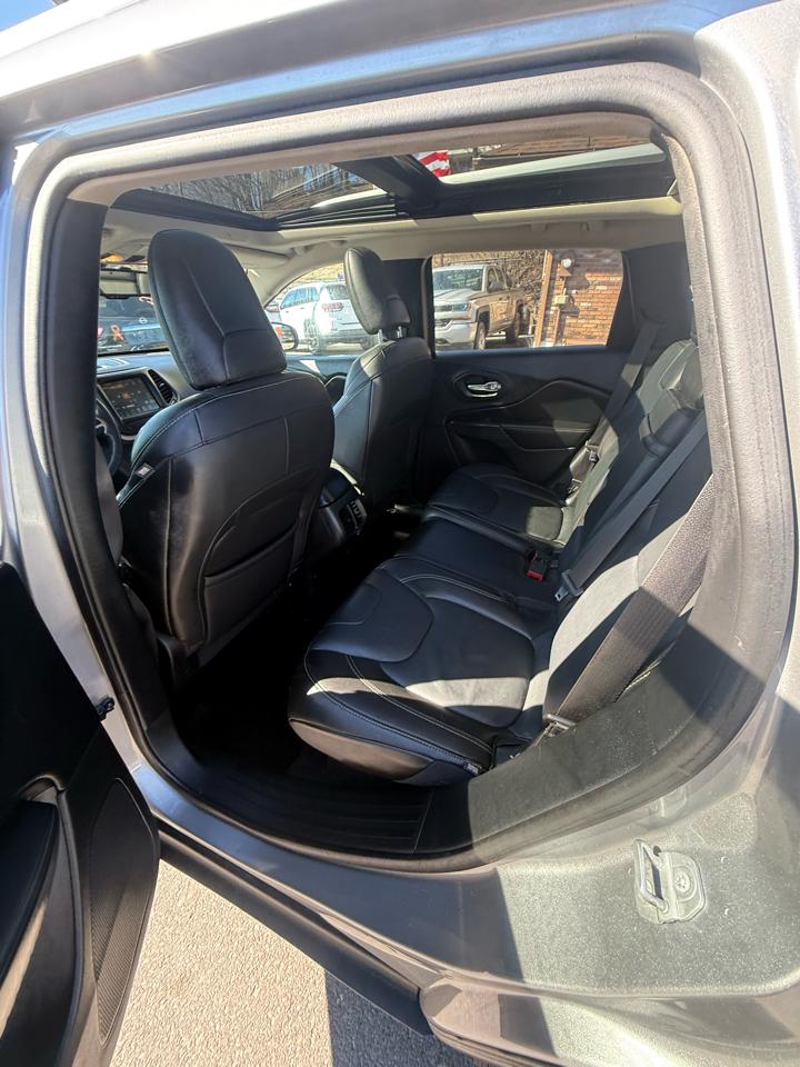 Jeep Cherokee 4WD 4dr Limited 2015