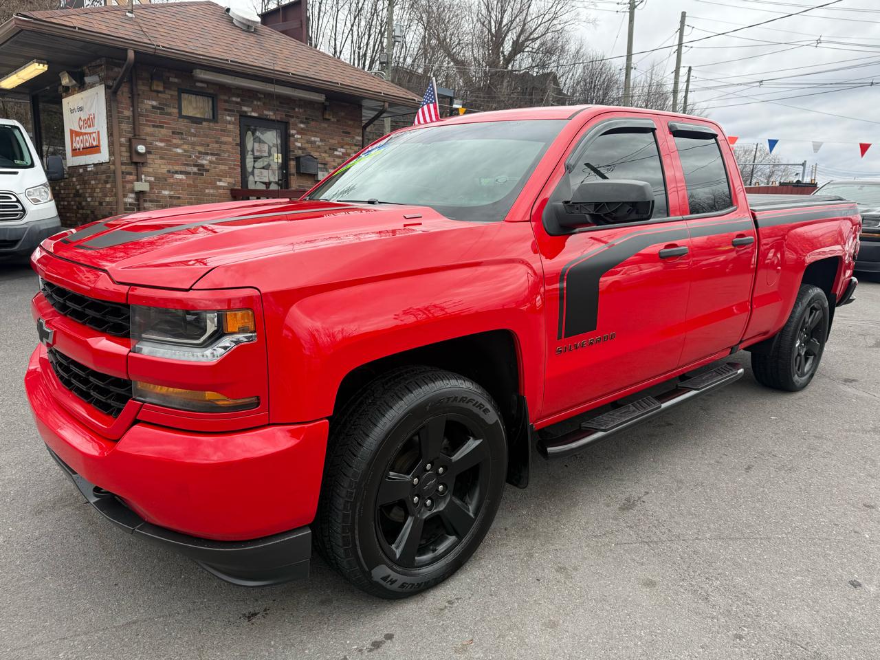 Chevrolet Silverado 1500 4WD Double Cab 143.5" Custom 2016