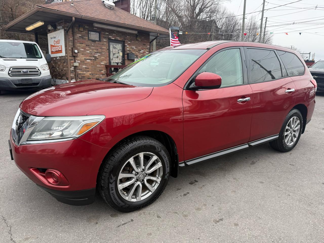 Nissan Pathfinder 4WD 4dr S 2013