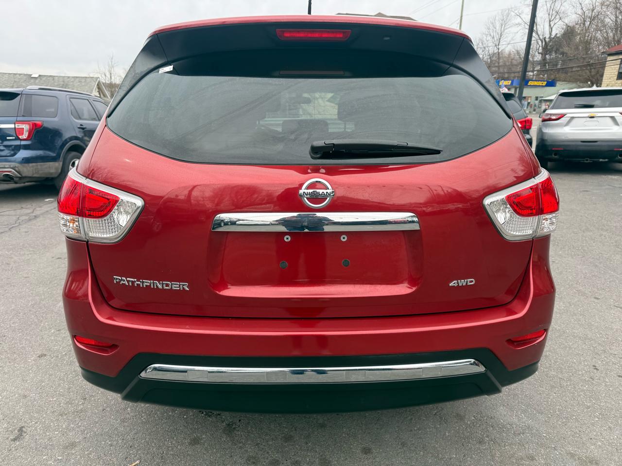 Nissan Pathfinder 4WD 4dr S 2013