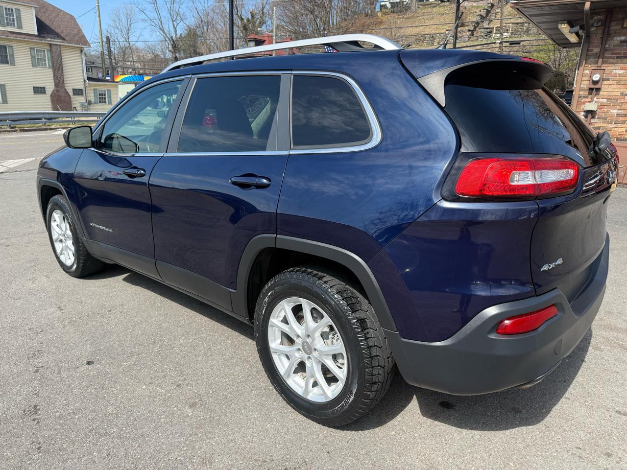 Jeep Cherokee 4WD 4dr Latitude 2014