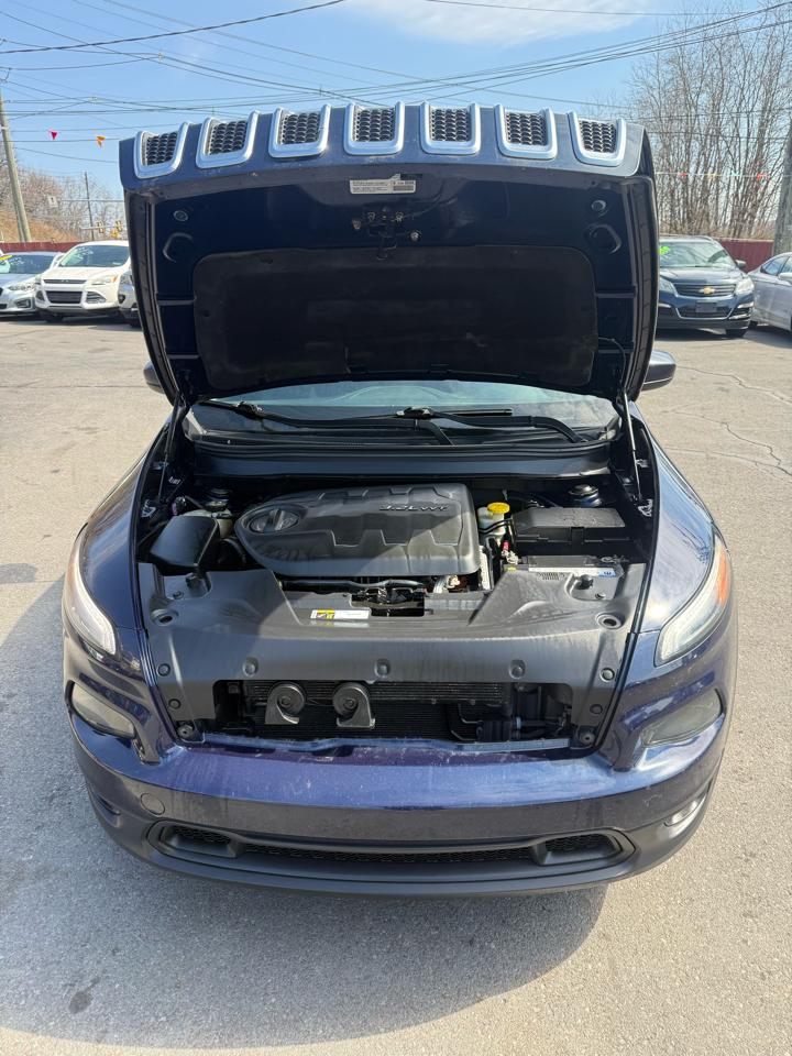 Jeep Cherokee 4WD 4dr Latitude 2014