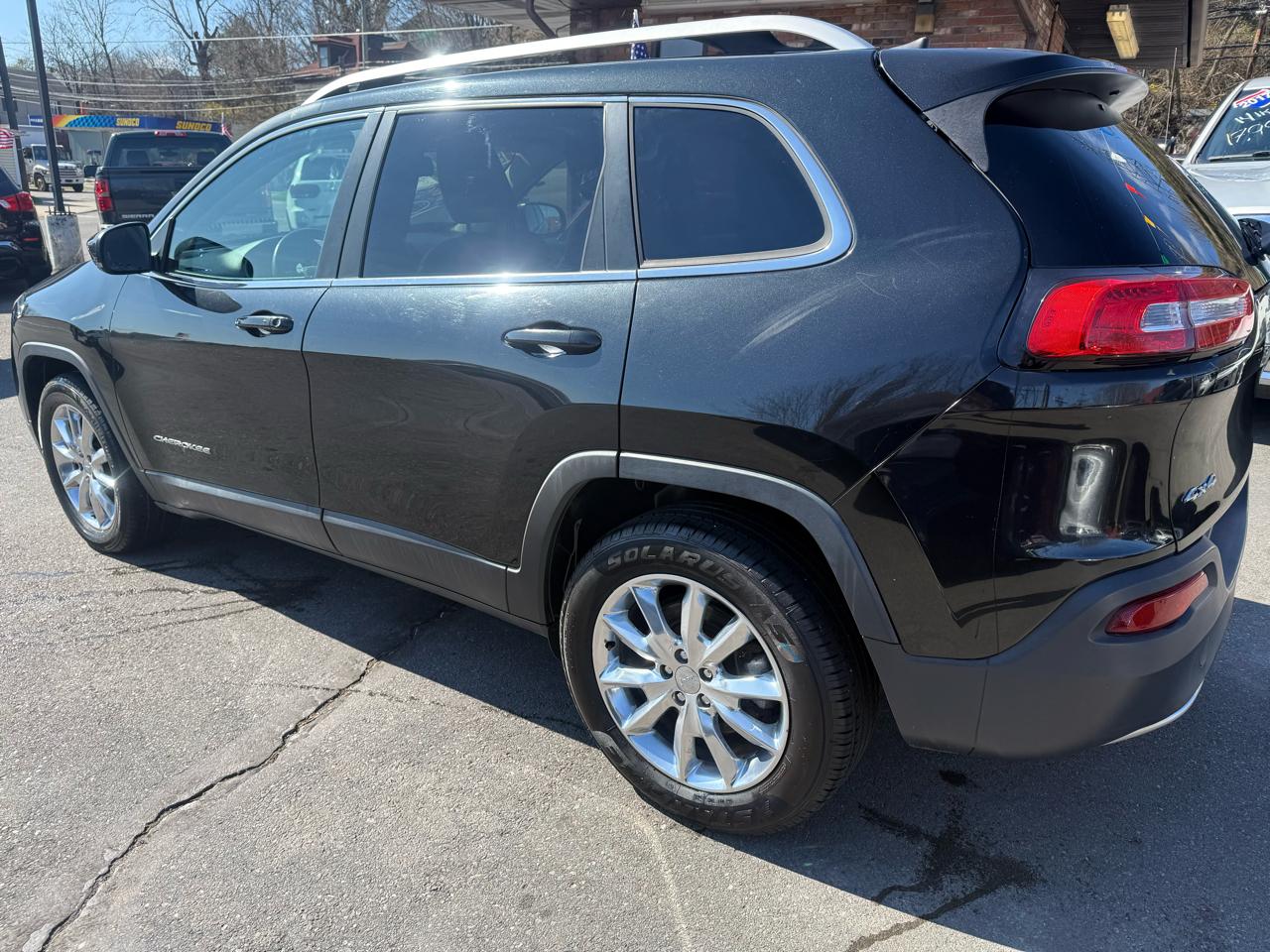 Jeep Cherokee 4WD 4dr Limited 2016