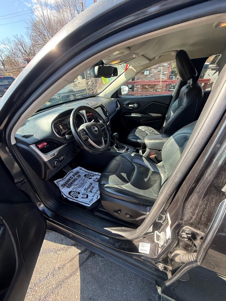 Jeep Cherokee 4WD 4dr Limited 2016