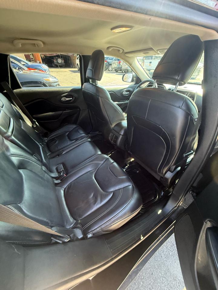 Jeep Cherokee 4WD 4dr Limited 2016