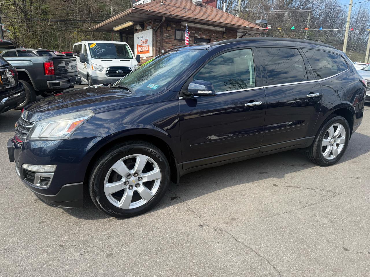 Chevrolet Traverse AWD 4dr LT w/1LT 2016