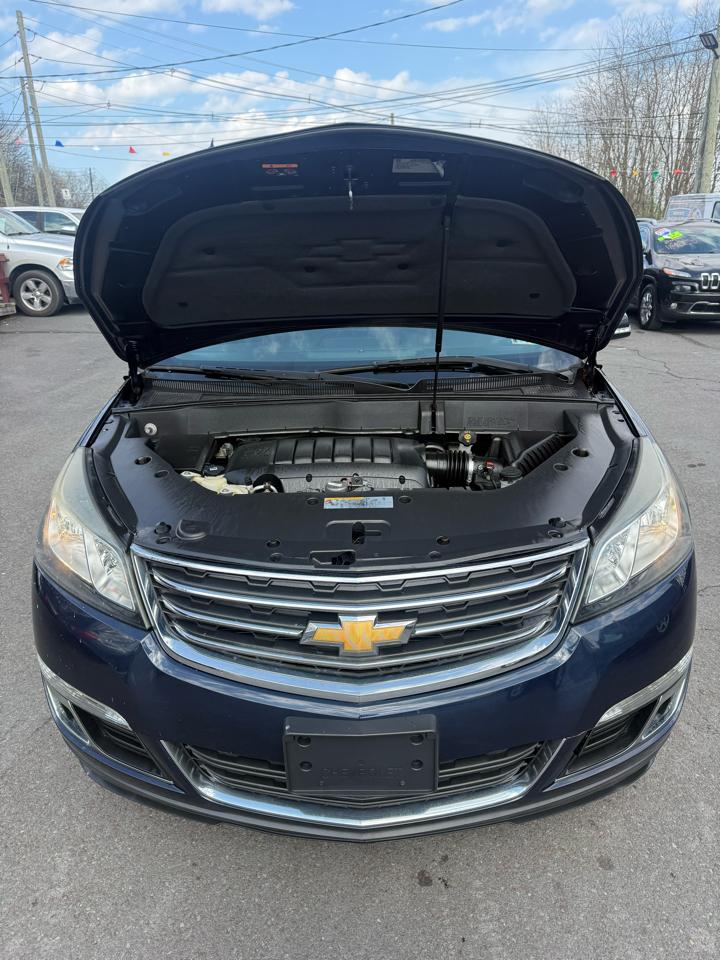 Chevrolet Traverse AWD 4dr LT w/1LT 2016