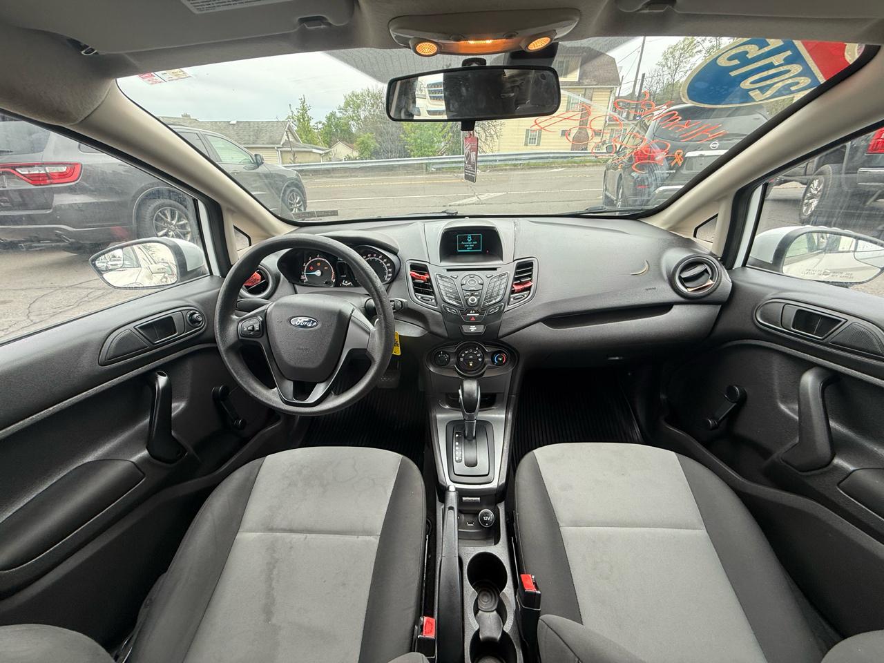 Ford Fiesta 5dr HB S 2015