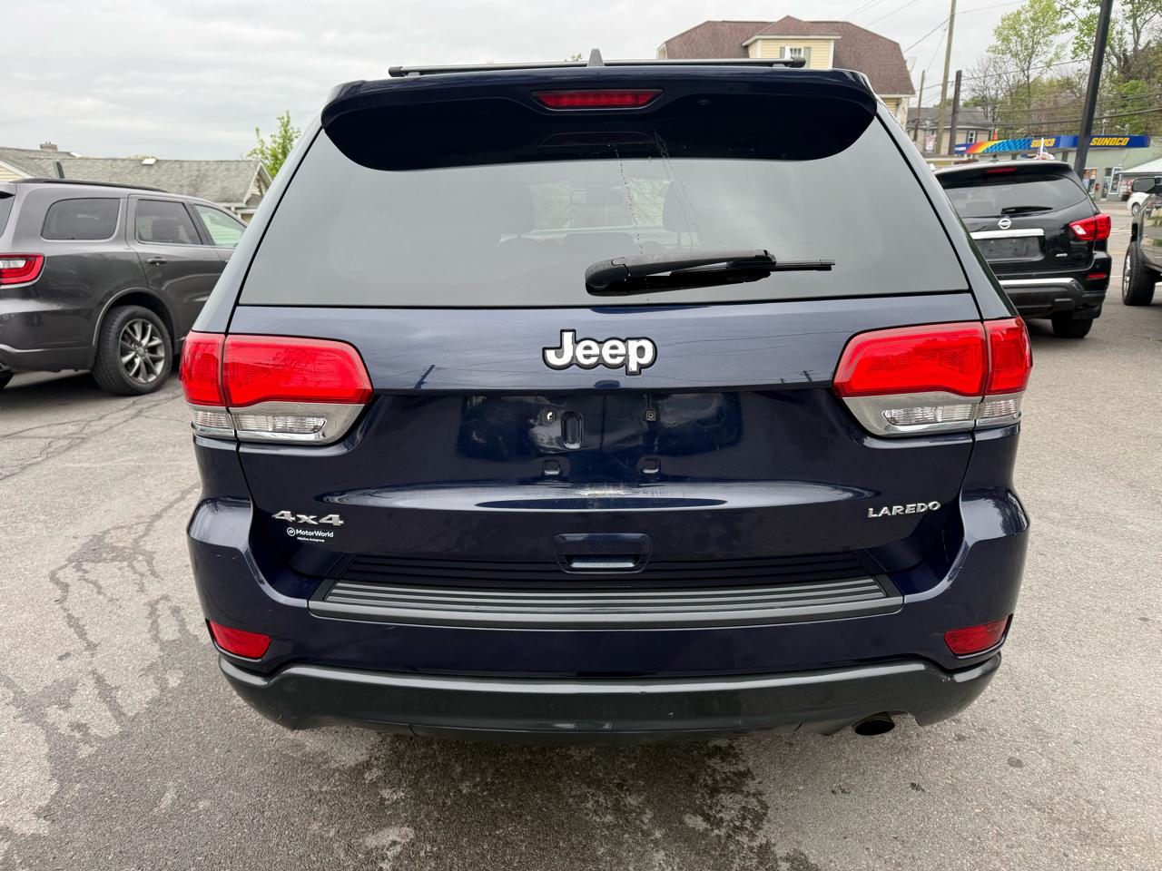 Jeep Grand Cherokee 4WD 4dr Laredo 2015