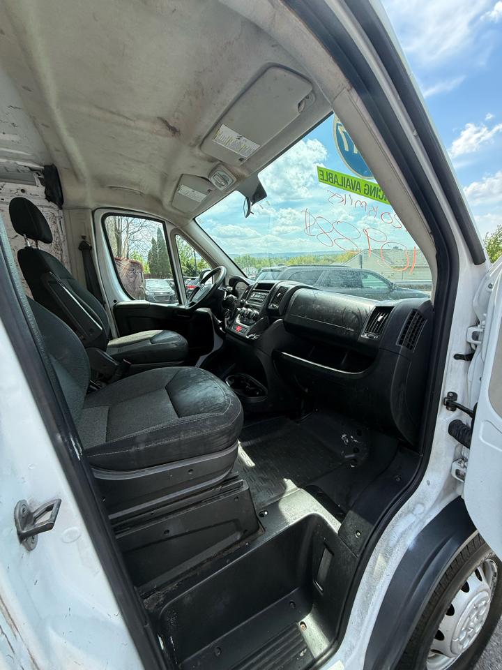 RAM ProMaster Cargo Van 1500 Low Roof 136" WB 2017