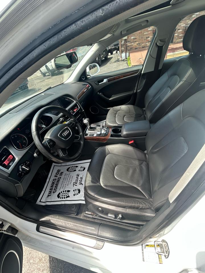 Audi A4 4dr Sdn Auto quattro 2.0T Premium Plus 2014