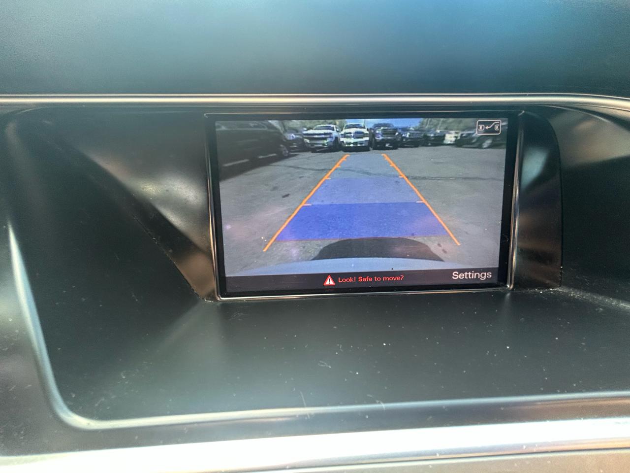 Audi A4 4dr Sdn Auto quattro 2.0T Premium Plus 2014