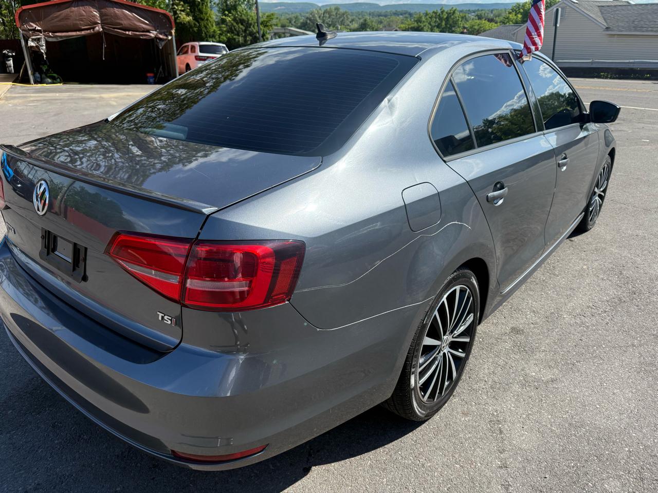 Volkswagen Jetta Sedan 4dr Auto 1.8T SE PZEV 2015