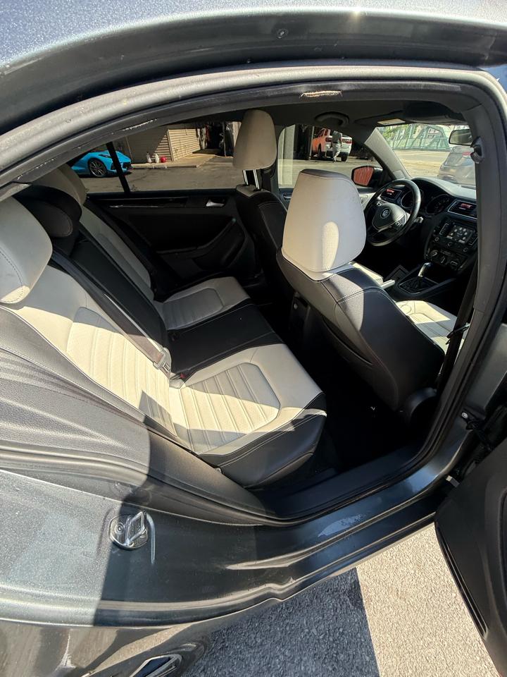 Volkswagen Jetta Sedan 4dr Auto 1.8T SE PZEV 2015