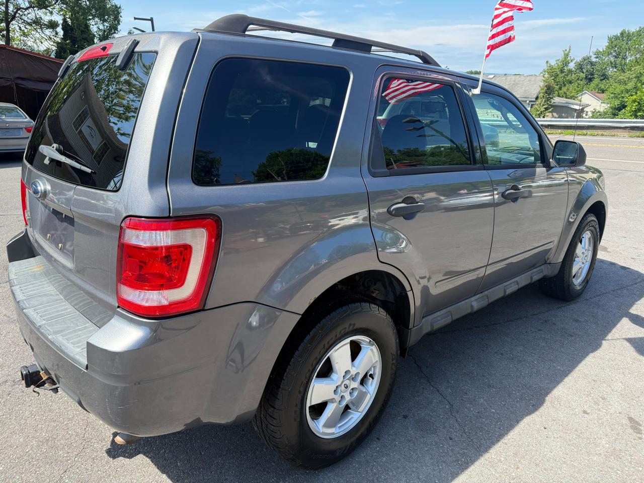 Ford Escape FWD 4dr I4 Auto XLT 2009
