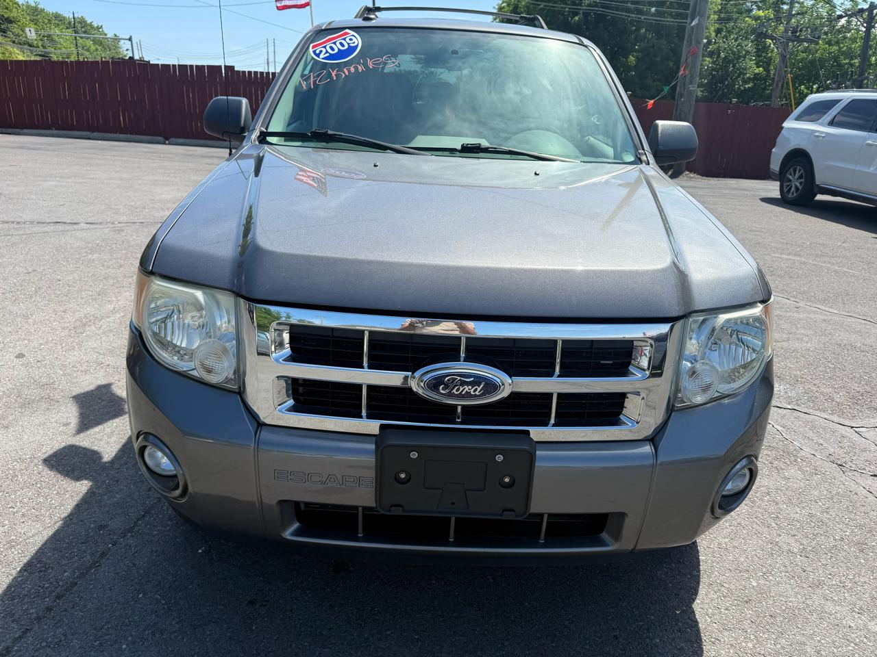 Ford Escape FWD 4dr I4 Auto XLT 2009