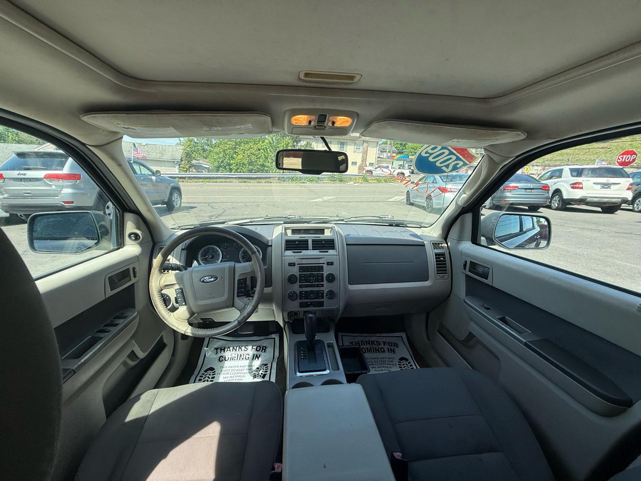 Ford Escape FWD 4dr I4 Auto XLT 2009