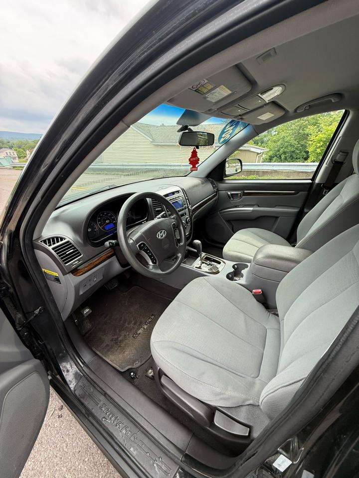 Hyundai Santa Fe AWD 4dr V6 GLS 2012