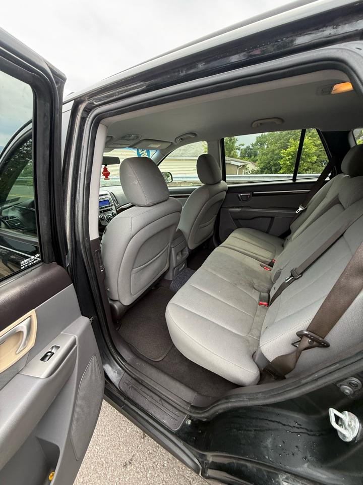 Hyundai Santa Fe AWD 4dr V6 GLS 2012