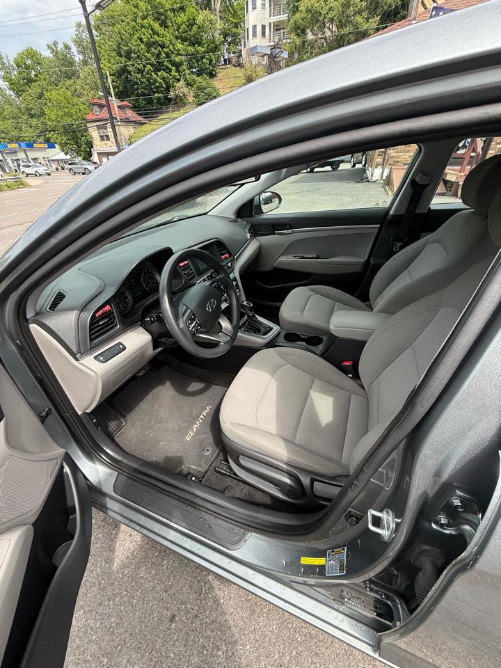 Hyundai Elantra SE Auto 2019