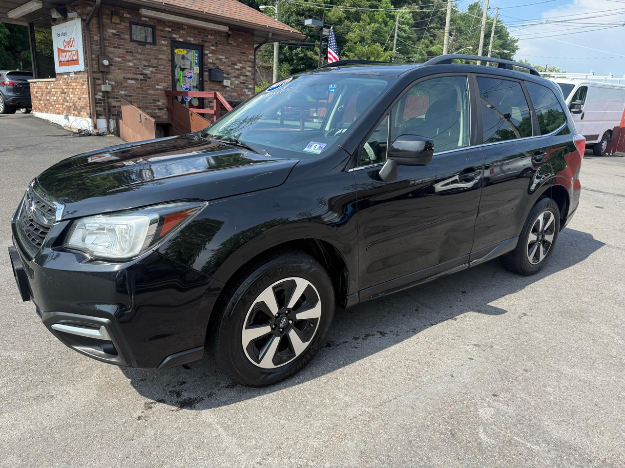 Subaru Forester 2.5i Limited CVT 2017